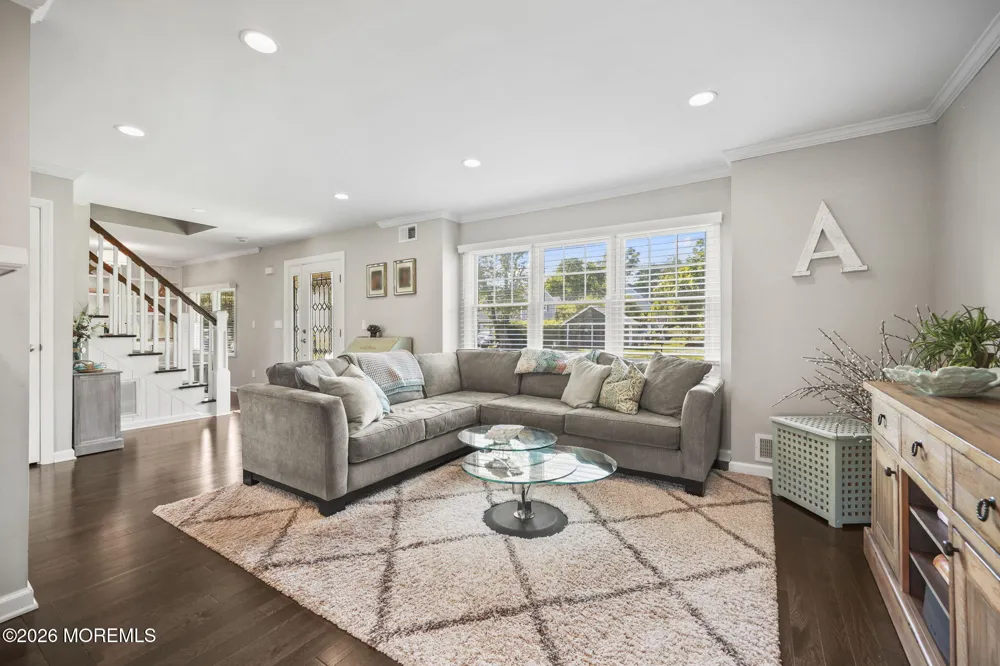 1201 Tuxedo Place Spring Lake Heights, NJ 07762