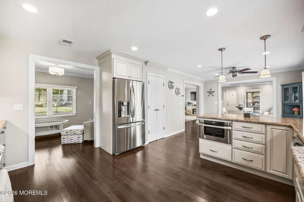 1201 Tuxedo Place Spring Lake Heights, NJ 07762