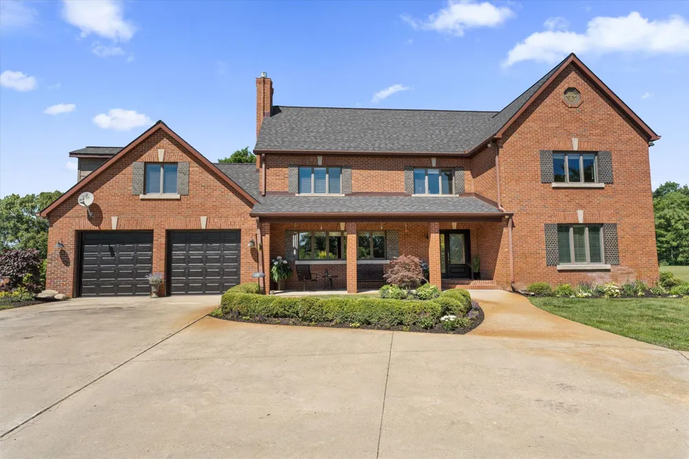 3255 Yankee Street Howard Township, MI 49120