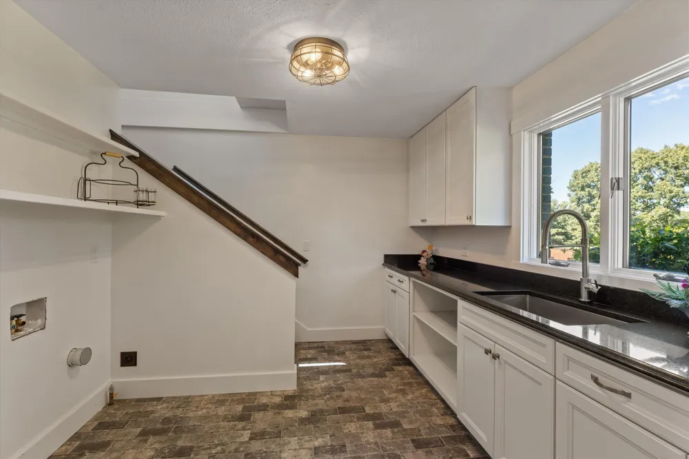 3255 Yankee Street Howard Township, MI 49120
