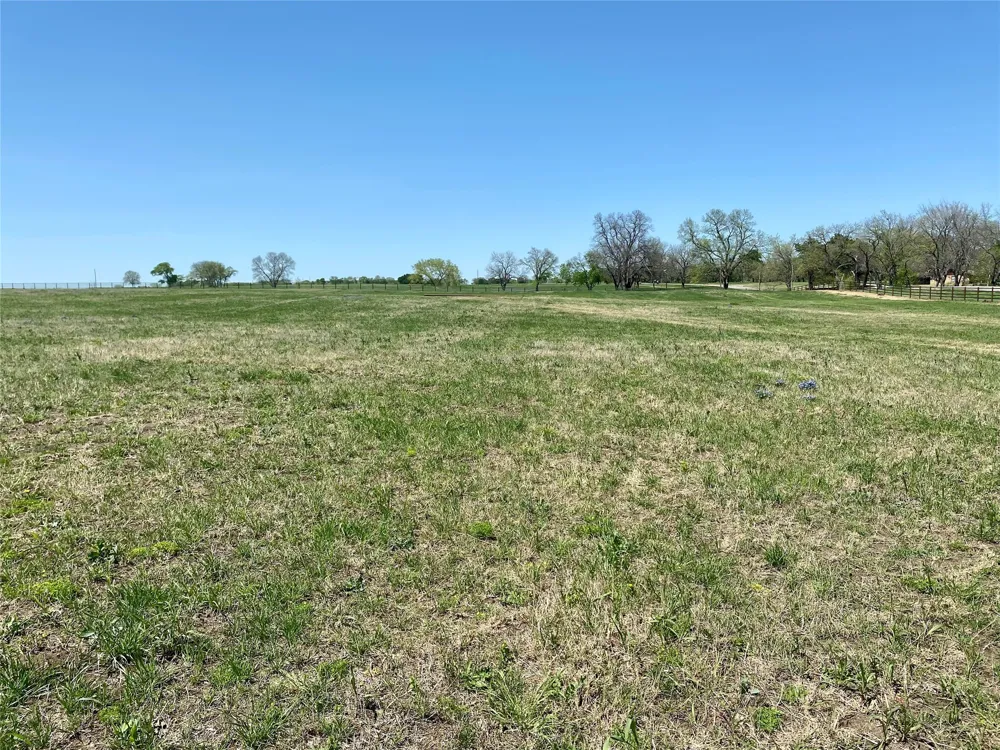 2300 Kacy Way Van Alstyne, TX 75495