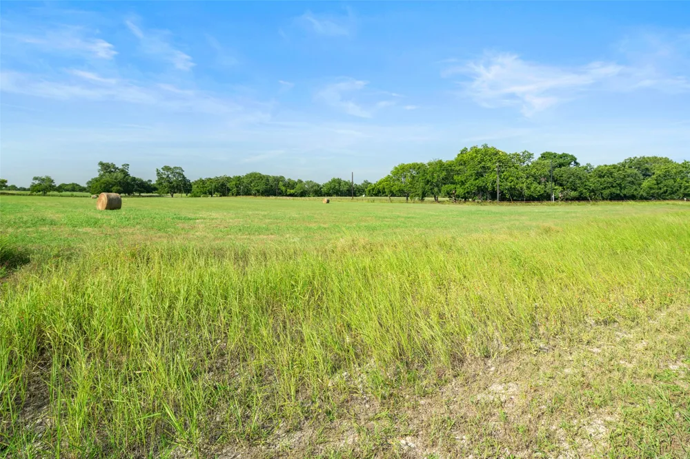 2300 Kacy Way Van Alstyne, TX 75495
