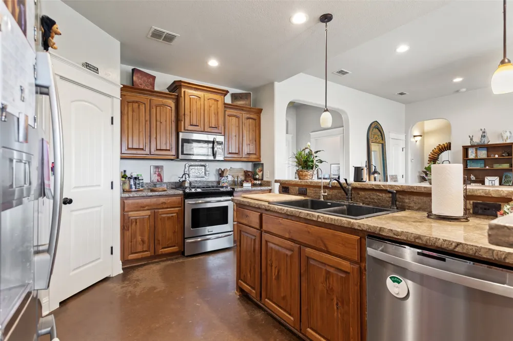 1505 Lucy Circle Lindale, TX 75771