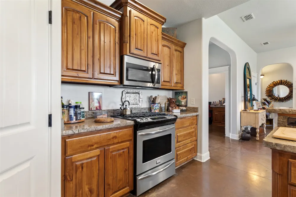 1505 Lucy Circle Lindale, TX 75771