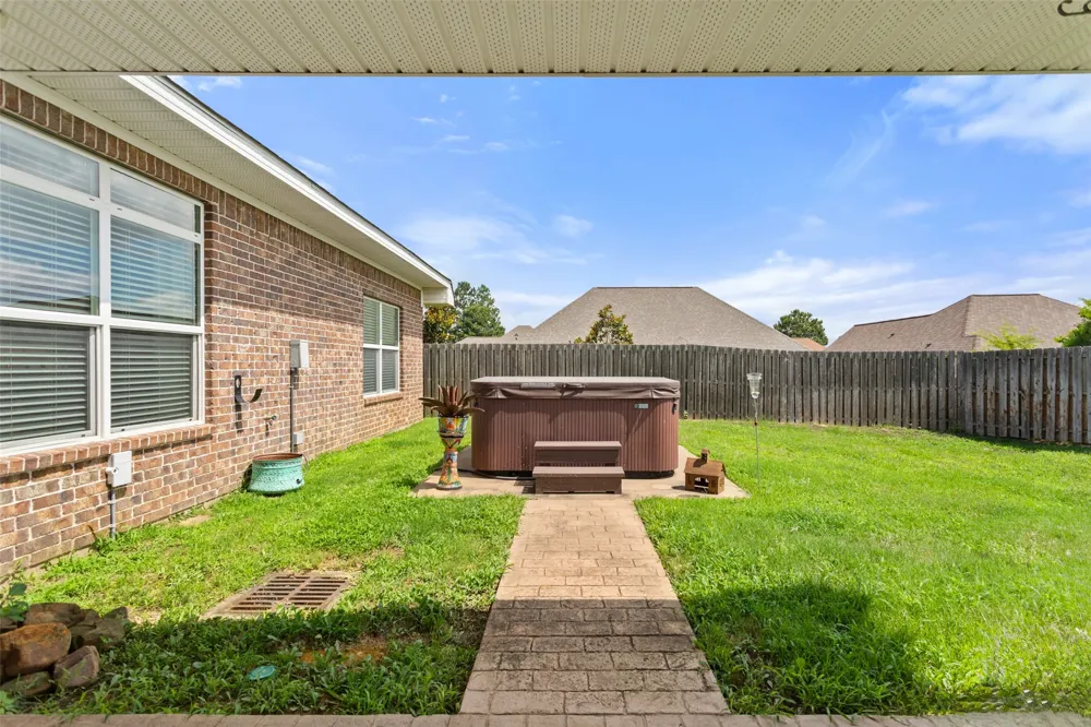 1505 Lucy Circle Lindale, TX 75771