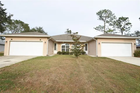 43 LLOYD TRAIL