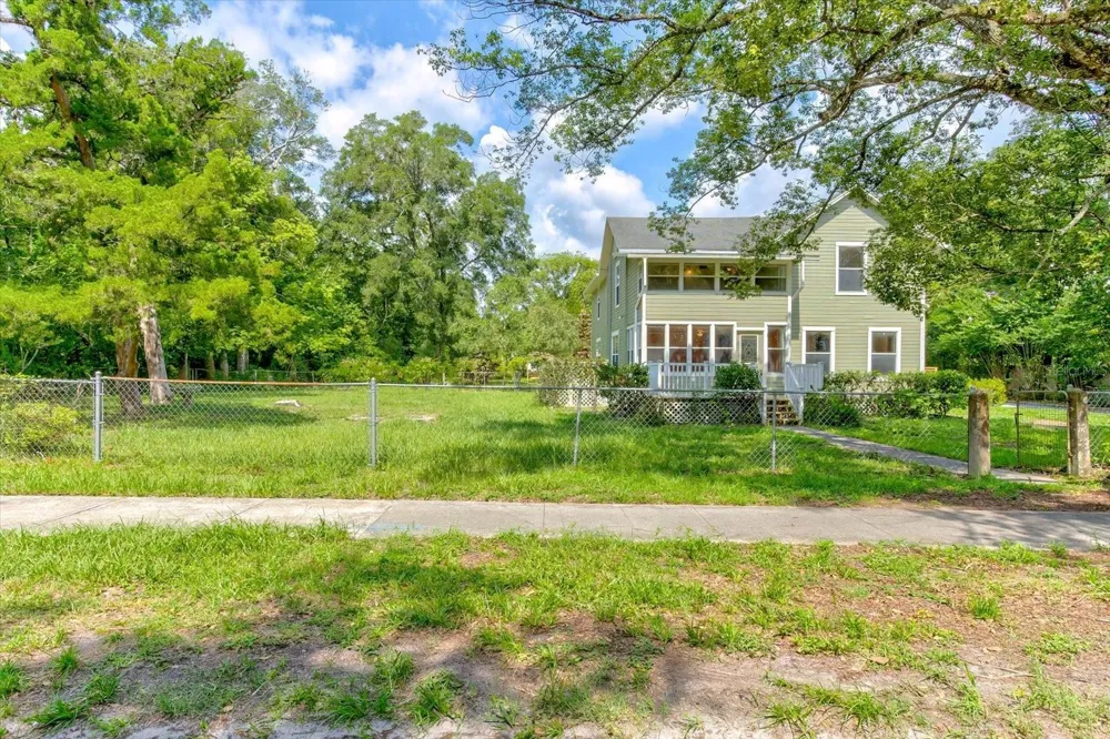 543 THORPE AVENUE Orange City, FL 32763