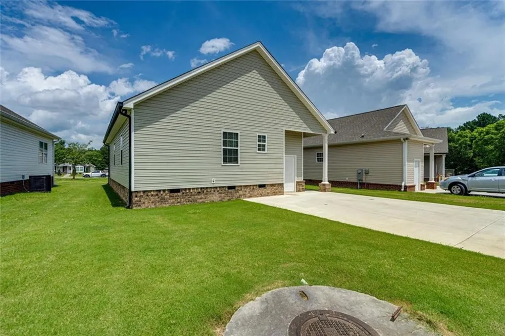 411 Coahulla Creek Drive Dalton, GA 30721