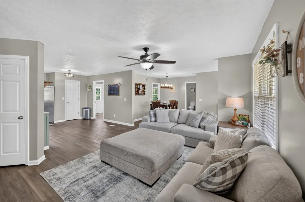 2237 Cold Springs Rd Lafayette, TN 37083