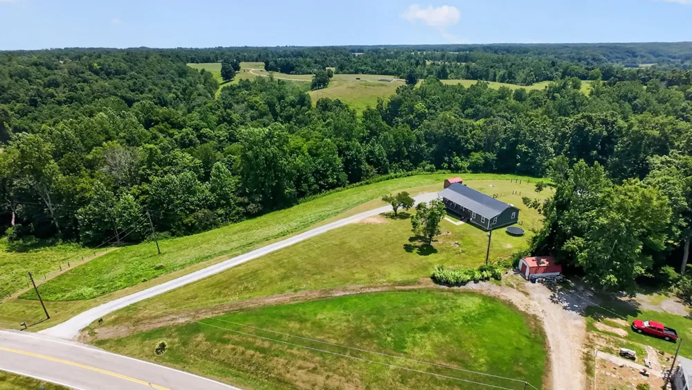2237 Cold Springs Rd Lafayette, TN 37083