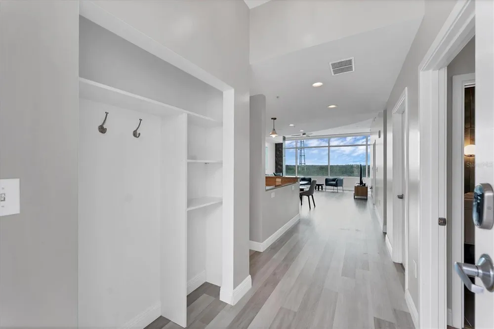 525 E JACKSON STREET #705 Orlando, FL 32801