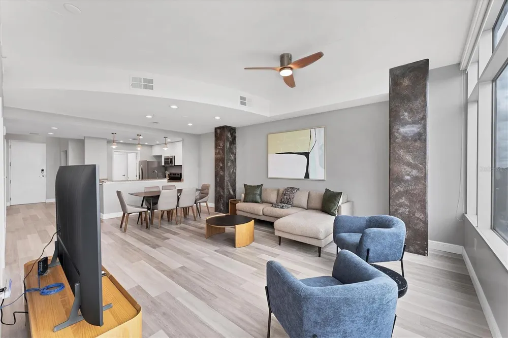 525 E JACKSON STREET #705 Orlando, FL 32801