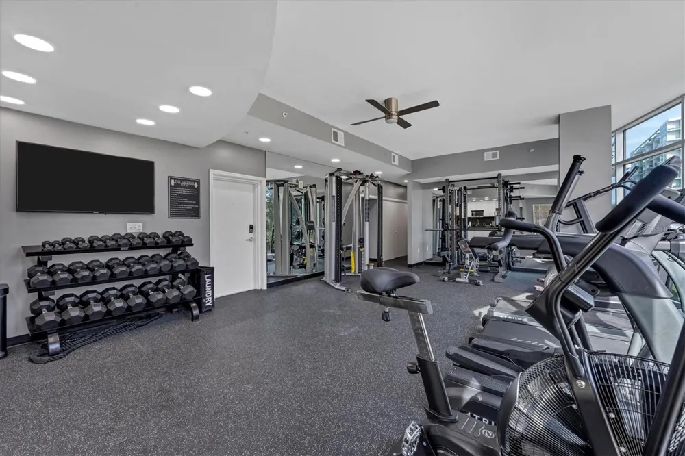 525 E JACKSON STREET #705 Orlando, FL 32801