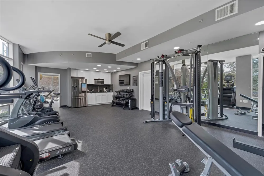 525 E JACKSON STREET #705 Orlando, FL 32801