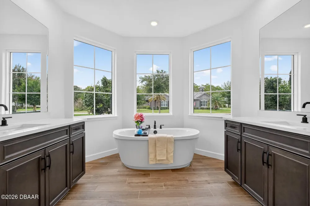 46 New Leatherwood Drive Palm Coast, FL 32137