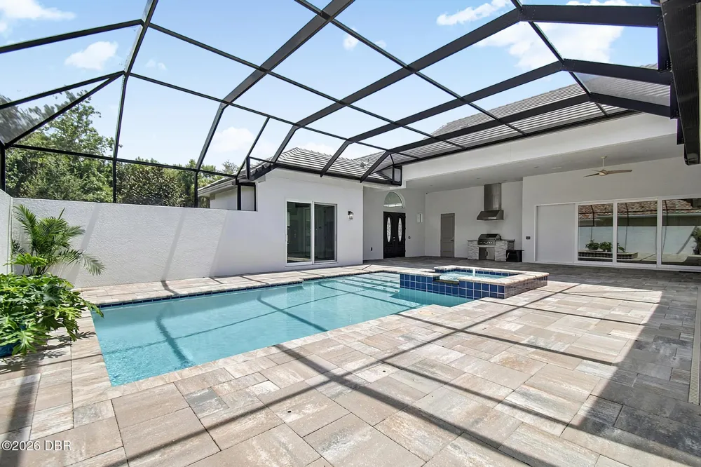 114 New Leatherwood Drive Palm Coast, FL 32137