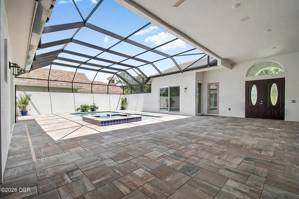 114 New Leatherwood Drive Palm Coast, FL 32137