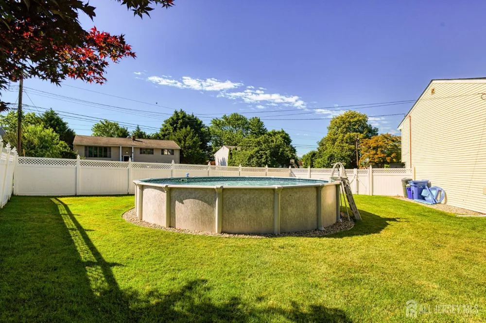 9 Janet Court Milltown, NJ 08850