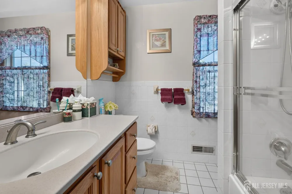 9 Janet Court Milltown, NJ 08850