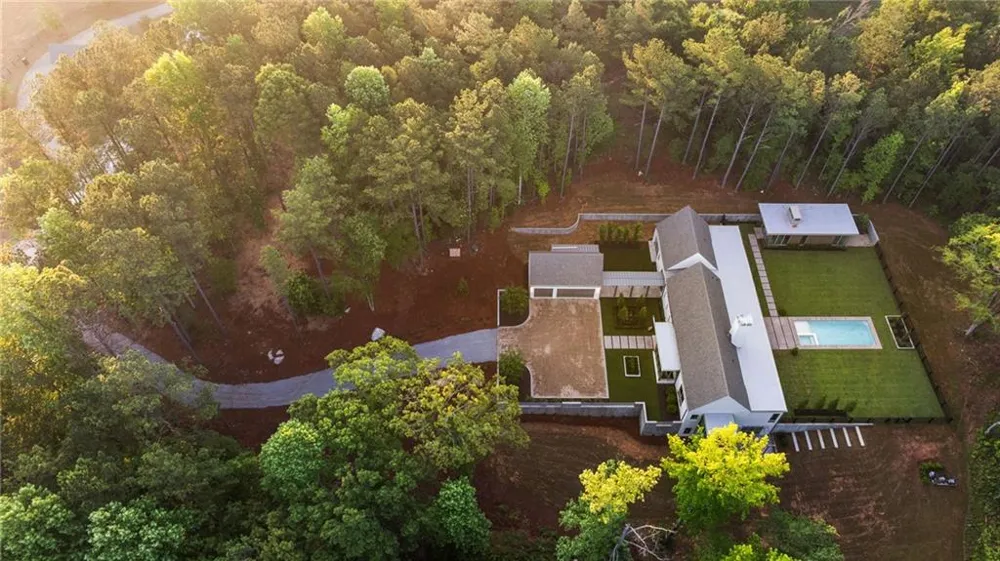 3 Sardis Trail Chattahoochee Hills, GA 30268