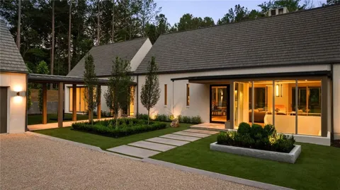 3 Sardis Trail