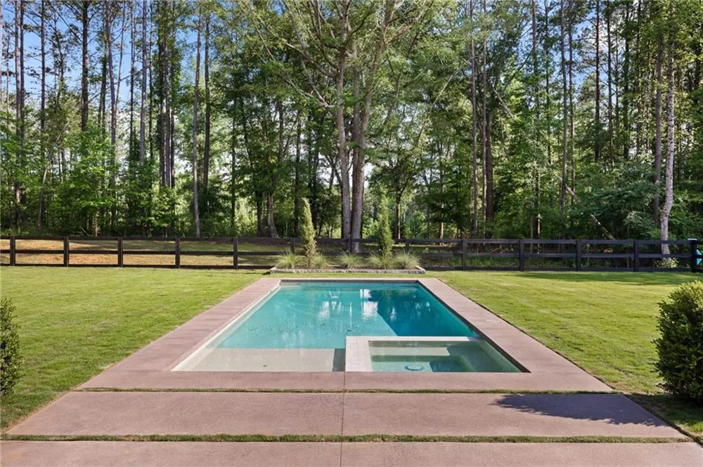 3 Sardis Trail Chattahoochee Hills, GA 30268