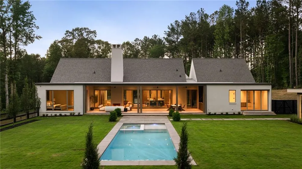 3 Sardis Trail Chattahoochee Hills, GA 30268