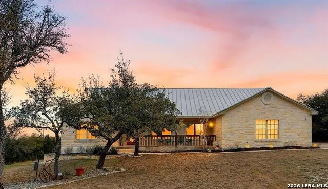 1370 SUNSET VW Fischer, TX 78623