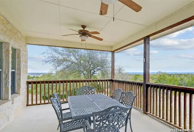 1370 SUNSET VW Fischer, TX 78623
