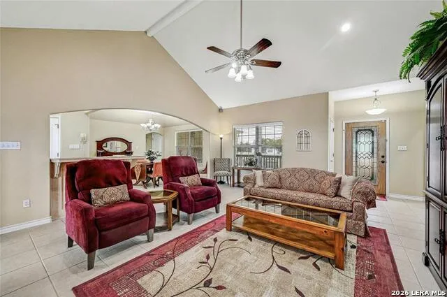1370 SUNSET VW Fischer, TX 78623