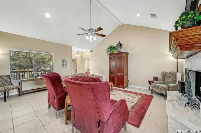 1370 SUNSET VW Fischer, TX 78623