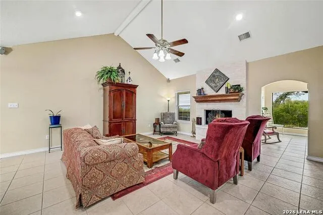 1370 SUNSET VW Fischer, TX 78623