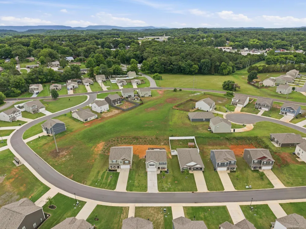 151 Lindsell Road Athens, TN 37303