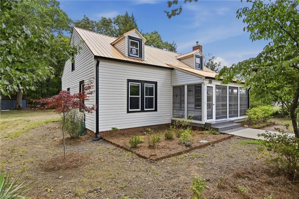 6435 US Highway 158 Summerfield, NC 27358