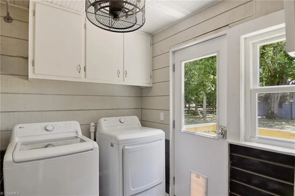 6435 US Highway 158 Summerfield, NC 27358