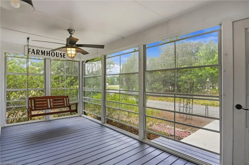 6435 US Highway 158 Summerfield, NC 27358