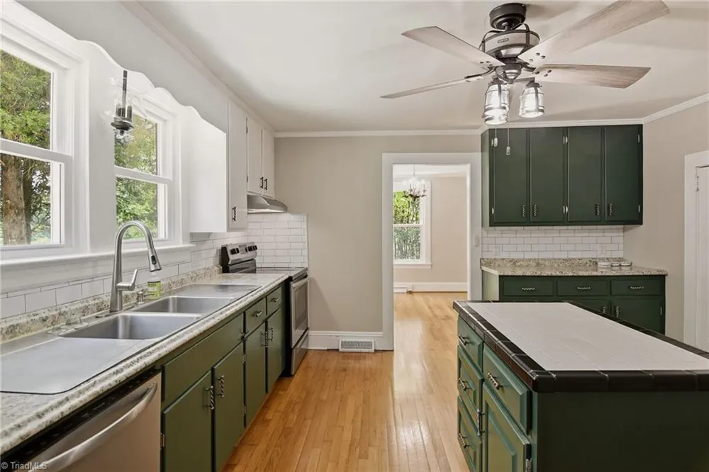 6435 US Highway 158 Summerfield, NC 27358