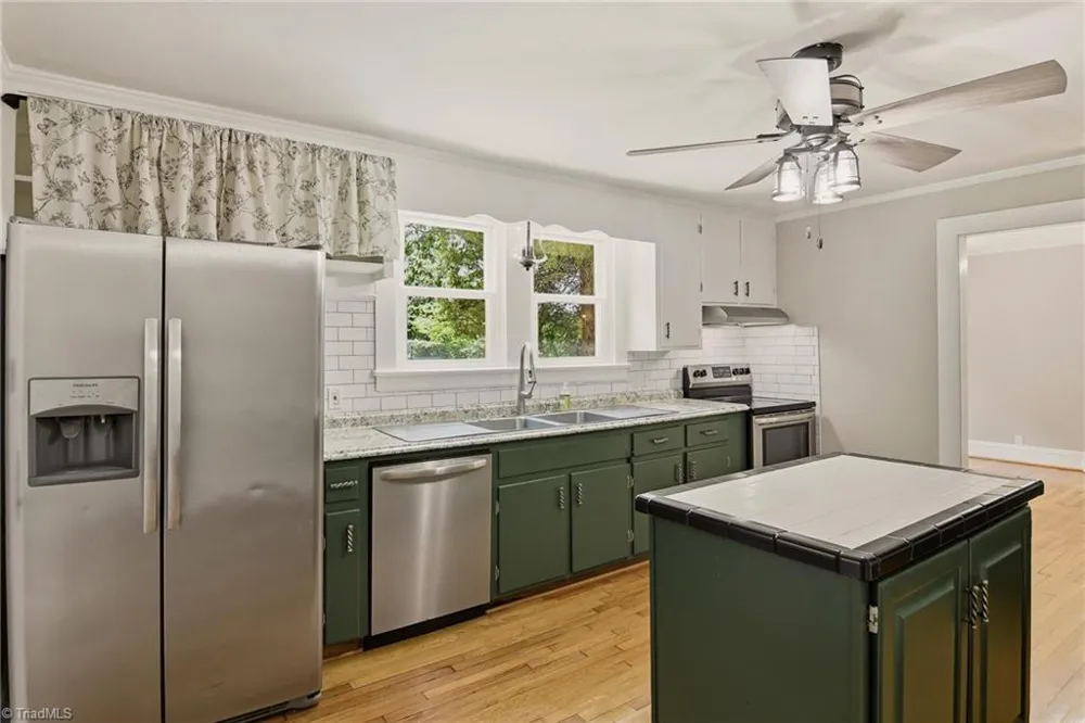 6435 US Highway 158 Summerfield, NC 27358