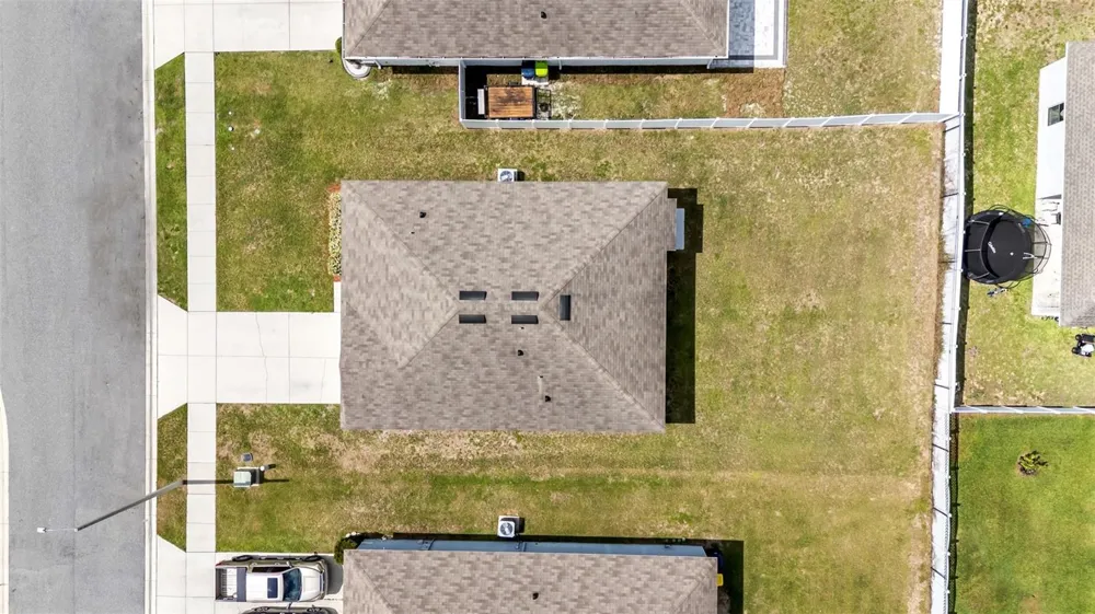 524 BURNHAM CIRCLE Auburndale, FL 33823