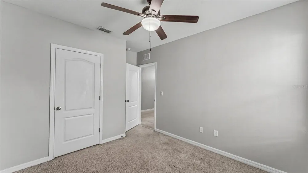 524 BURNHAM CIRCLE Auburndale, FL 33823
