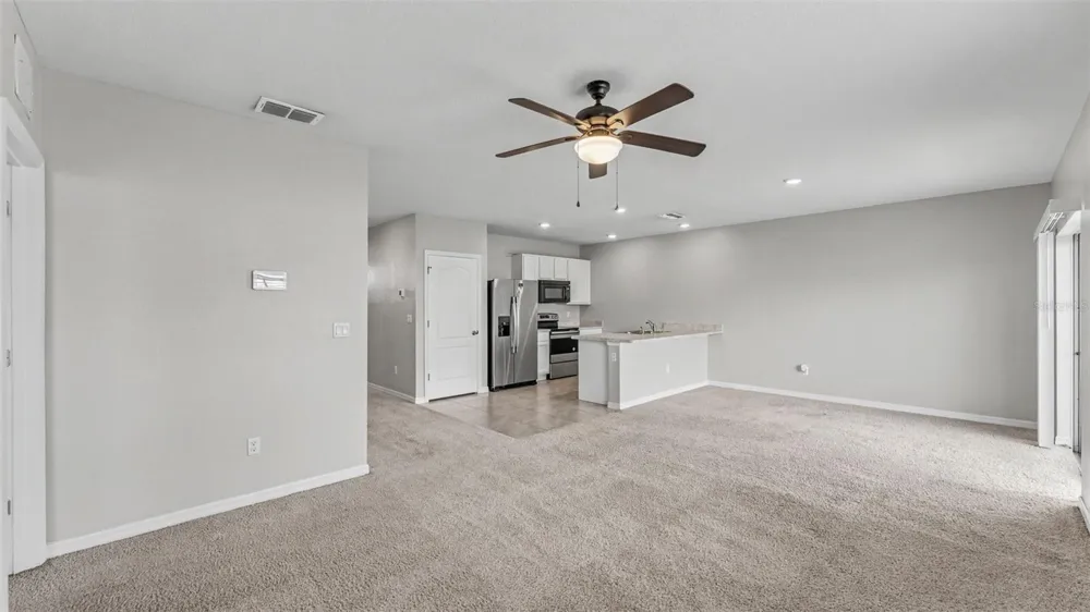 524 BURNHAM CIRCLE Auburndale, FL 33823