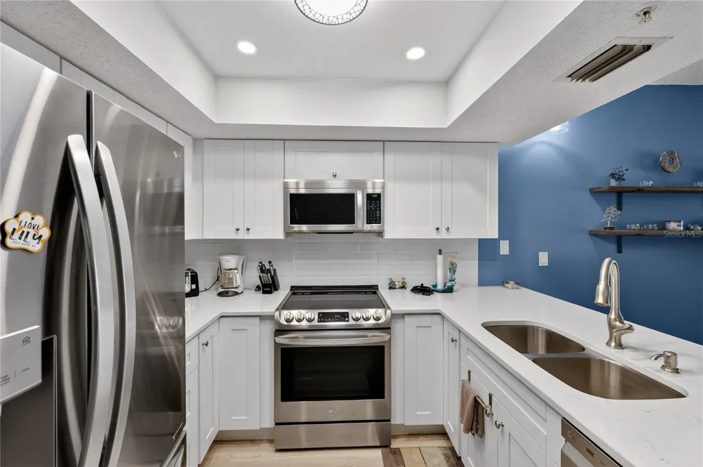 320 ISLAND WAY #603 Clearwater, FL 33767