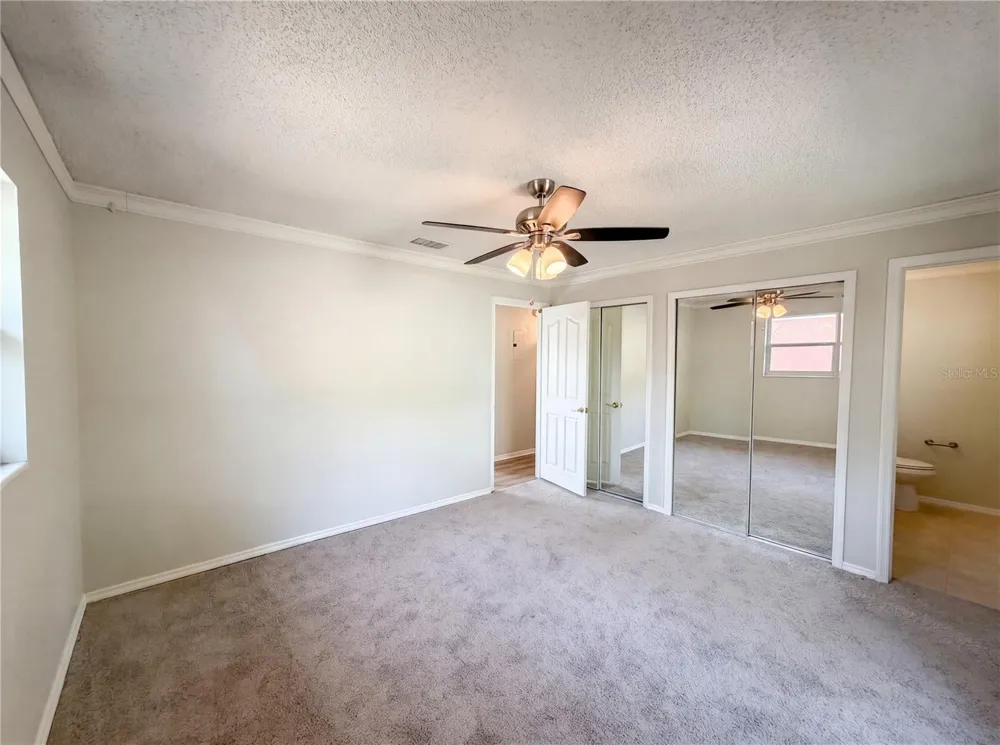 505 OAK DRIVE Tavares, FL 32778
