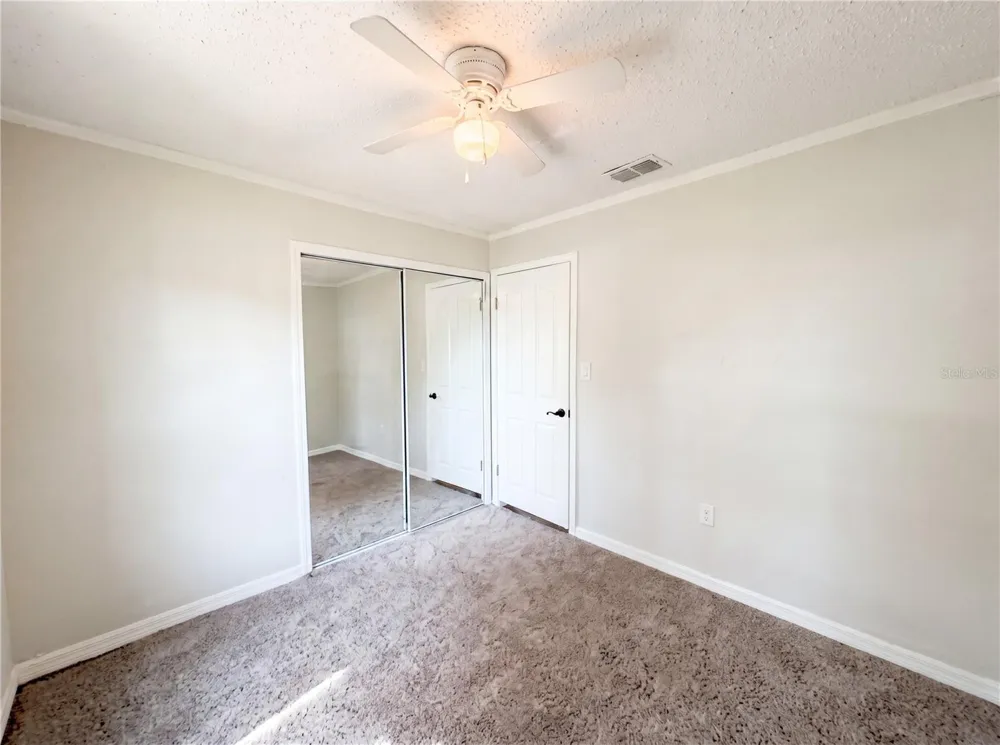 505 OAK DRIVE Tavares, FL 32778