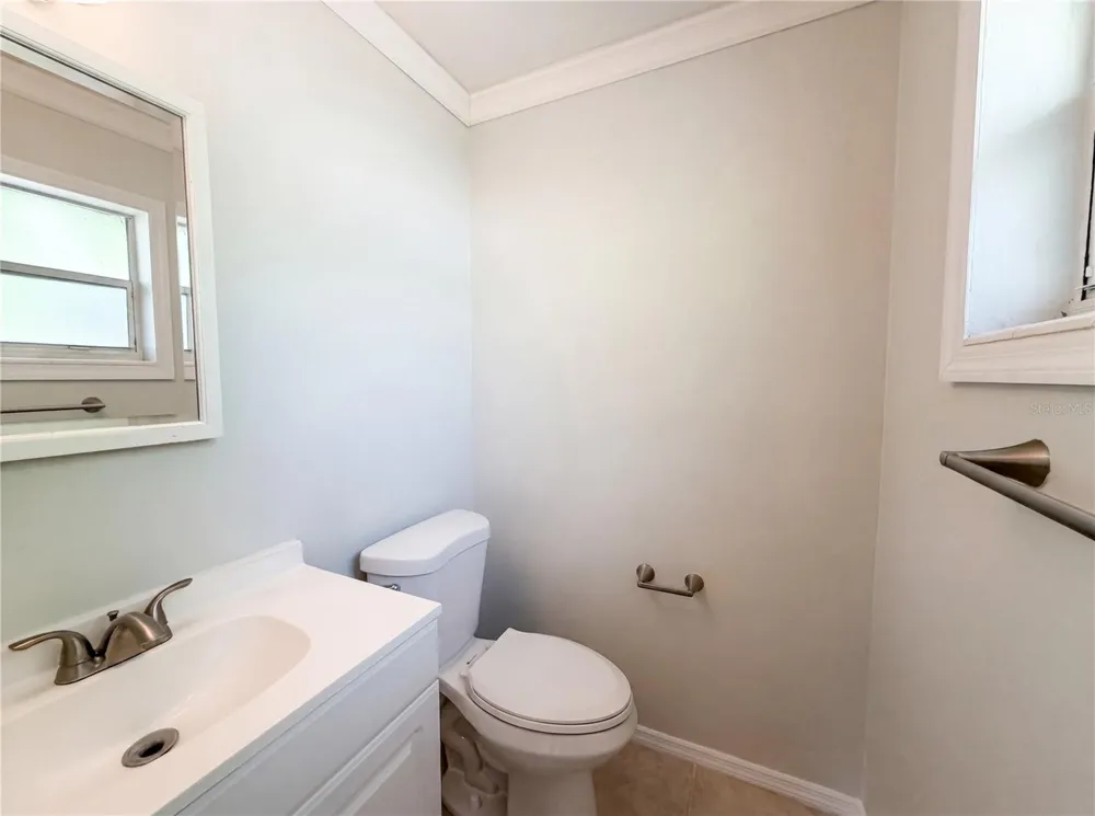 505 OAK DRIVE Tavares, FL 32778