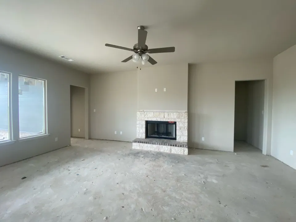 113 Sunny Side Road Valley View, TX 76272