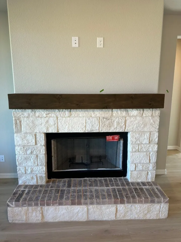 150 Sunny Side Road Valley View, TX 76272