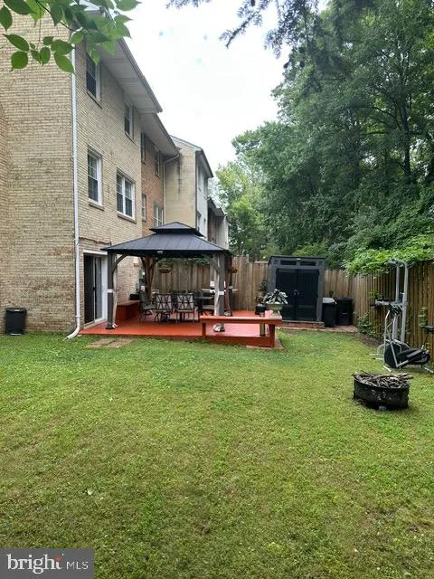14709 BENTLEY SQUARE Centreville, VA 20120