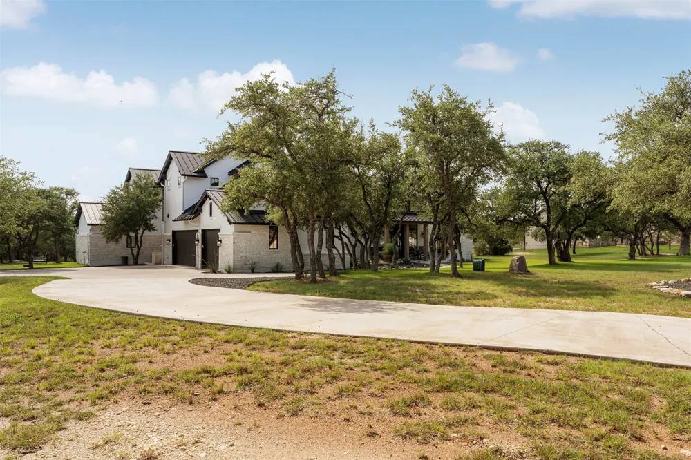 3706 Tuscany Drive Driftwood, TX 78619