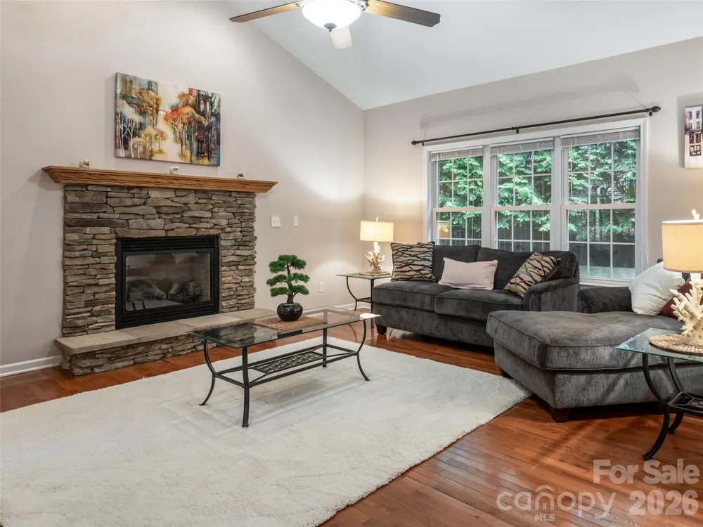 25 Driftstone Circle Arden, NC 28704